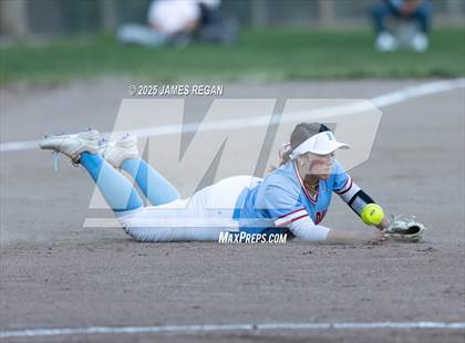 Thumbnail 3 in Hillsdale @ Aragon photogallery.