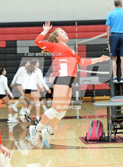 Thumbnail 3 in Villa Park vs. Fullerton (Tustin Tournament) photogallery.