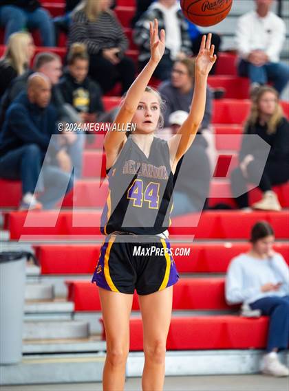Thumbnail 3 in Bellbrook @ Miamisburg (OHSAA Southwest District Round 1 Sectionals) photogallery.