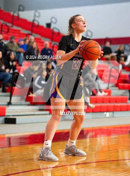 Thumbnail 2 in Bellbrook @ Miamisburg (OHSAA Southwest District Round 1 Sectionals) photogallery.