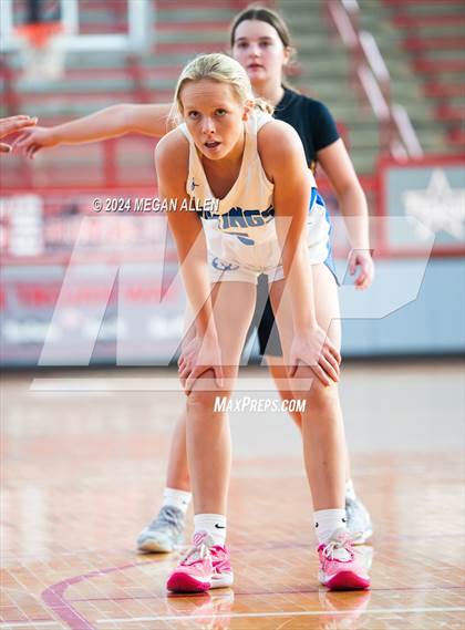 Thumbnail 1 in Bellbrook @ Miamisburg (OHSAA Southwest District Round 1 Sectionals) photogallery.