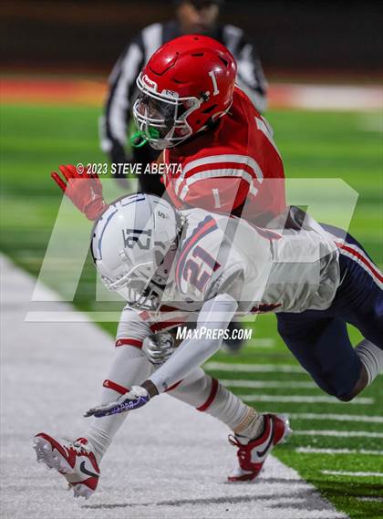 Thumbnail 1 in Chaparral @ Regis Jesuit photogallery.