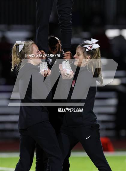 Thumbnail 2 in Chaparral @ Regis Jesuit photogallery.