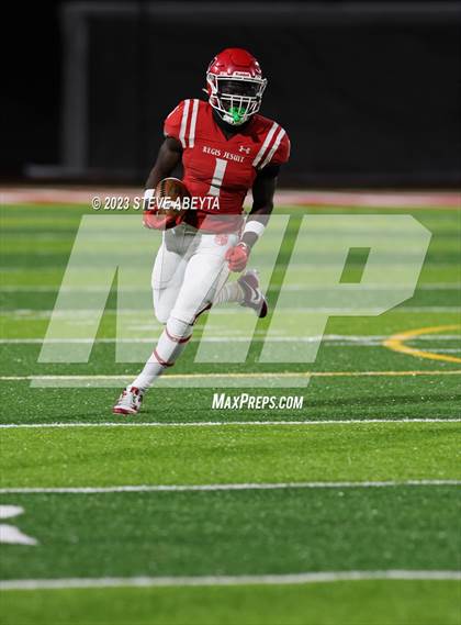 Thumbnail 1 in Chaparral @ Regis Jesuit photogallery.