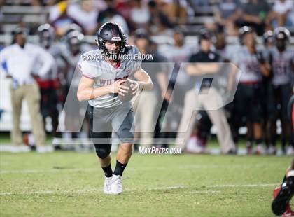 Thumbnail 1 in Lake Highlands vs Plano East photogallery.