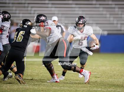 Thumbnail 1 in Lake Highlands vs Plano East photogallery.