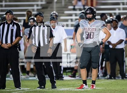 Thumbnail 3 in Lake Highlands vs Plano East photogallery.