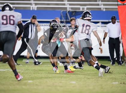 Thumbnail 2 in Lake Highlands vs Plano East photogallery.