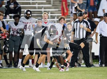 Thumbnail 3 in Lake Highlands vs Plano East photogallery.