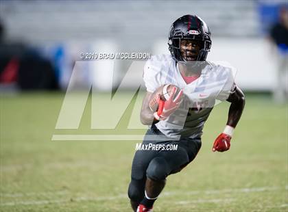 Thumbnail 2 in Lake Highlands vs Plano East photogallery.