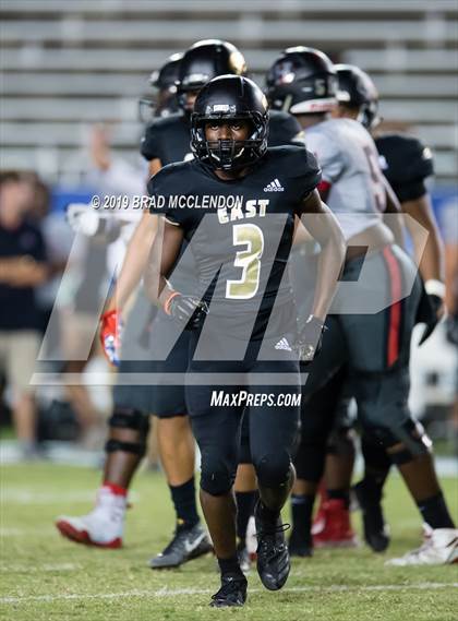 Thumbnail 1 in Lake Highlands vs Plano East photogallery.