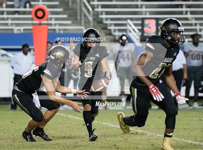 Thumbnail 1 in Lake Highlands vs Plano East photogallery.