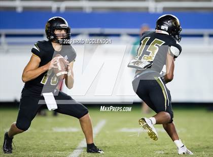 Thumbnail 3 in Lake Highlands vs Plano East photogallery.