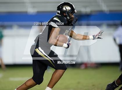 Thumbnail 2 in Lake Highlands vs Plano East photogallery.