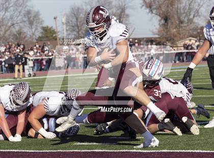Thumbnail 1 in Tolono Unity vs St. Joseph-Ogden (IHSA 3A State Semifinal) photogallery.