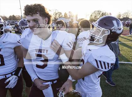 Thumbnail 1 in Tolono Unity vs St. Joseph-Ogden (IHSA 3A State Semifinal) photogallery.