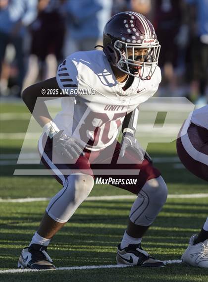 Thumbnail 3 in Tolono Unity vs St. Joseph-Ogden (IHSA 3A State Semifinal) photogallery.