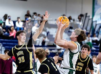 Thumbnail 1 in Monarch @ Pine Creek photogallery.