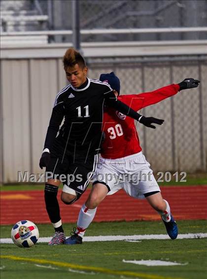 Thumbnail 2 in Dobie [J. Frank] vs Dawson (Friendswood Invitational) photogallery.