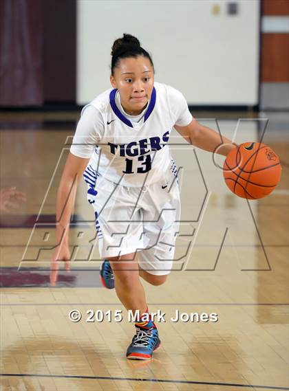 Thumbnail 3 in Millennium vs. Parkview (Nike Tournament of Champions) photogallery.