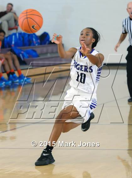 Thumbnail 3 in Millennium vs. Parkview (Nike Tournament of Champions) photogallery.