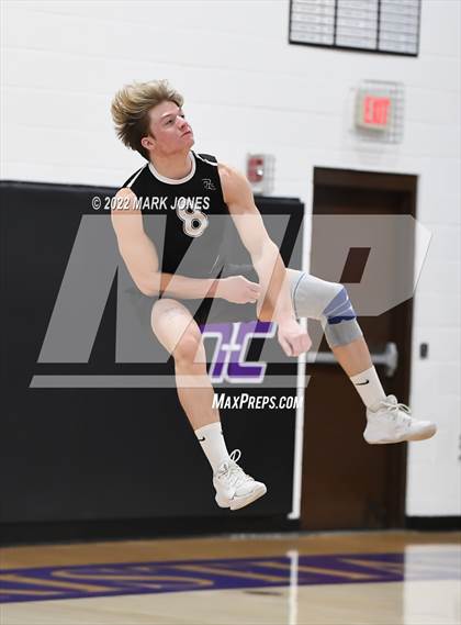 Thumbnail 2 in Horizon Honors @ Northwest Christian (AIA 4A Round 1 Playoff) photogallery.