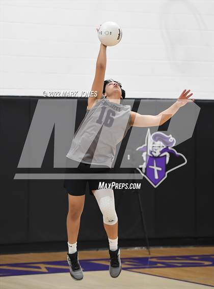 Thumbnail 2 in Horizon Honors @ Northwest Christian (AIA 4A Round 1 Playoff) photogallery.