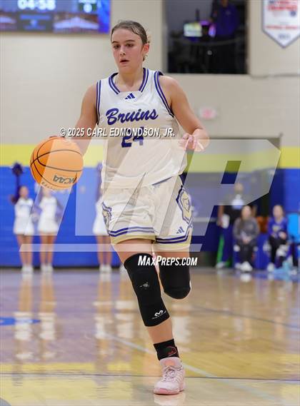 Thumbnail 1 in Siegel @ Brentwood photogallery.