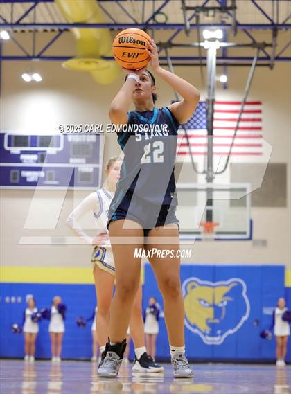 Thumbnail 2 in Siegel @ Brentwood photogallery.