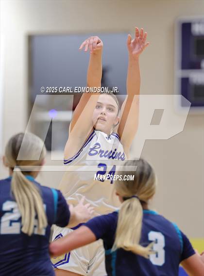 Thumbnail 2 in Siegel @ Brentwood photogallery.