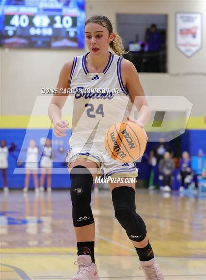 Thumbnail 3 in Siegel @ Brentwood photogallery.