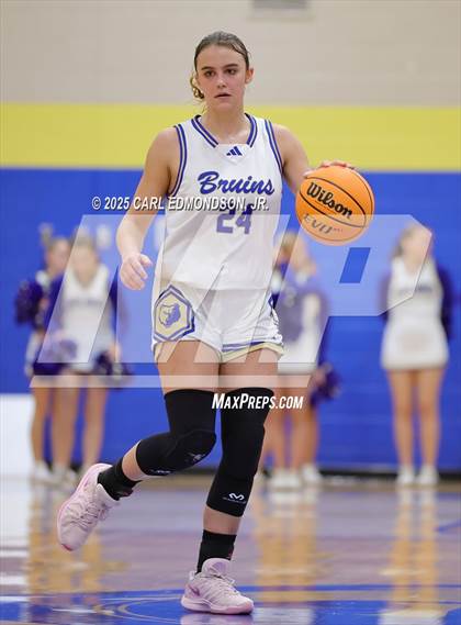 Thumbnail 2 in Siegel @ Brentwood photogallery.