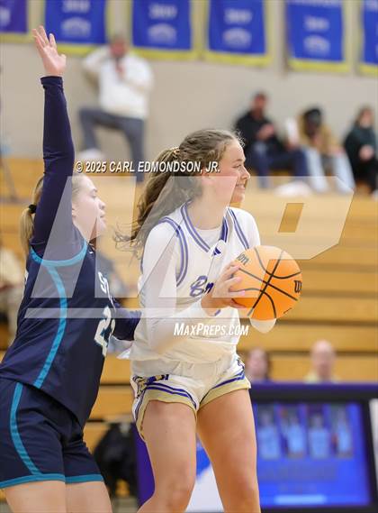 Thumbnail 2 in Siegel @ Brentwood photogallery.