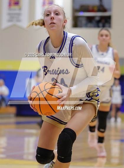 Thumbnail 1 in Siegel @ Brentwood photogallery.