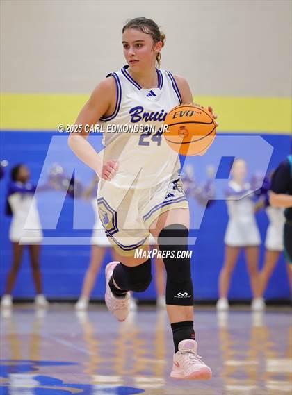 Thumbnail 2 in Siegel @ Brentwood photogallery.