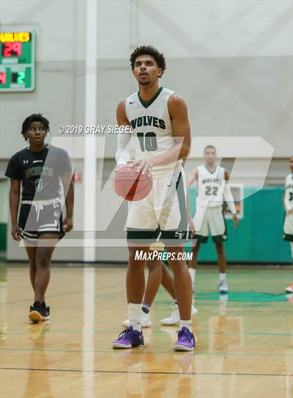 Thumbnail 3 in Norman North @ Edmond Santa Fe photogallery.