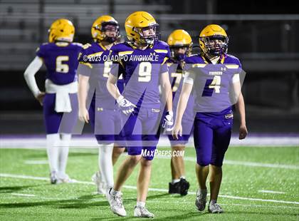 Thumbnail 1 in JV: Sanger @ Farmersville photogallery.