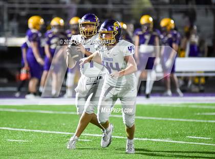 Thumbnail 3 in JV: Sanger @ Farmersville photogallery.