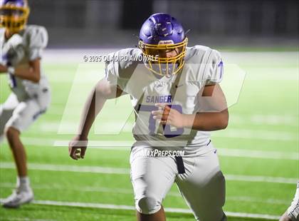 Thumbnail 2 in JV: Sanger @ Farmersville photogallery.