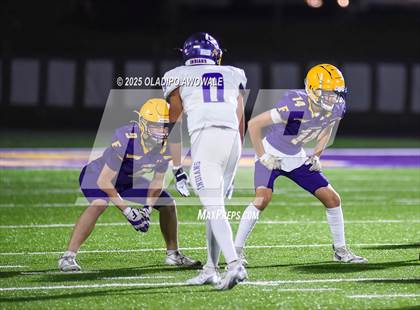 Thumbnail 3 in JV: Sanger @ Farmersville photogallery.