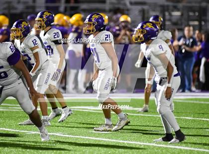 Thumbnail 1 in JV: Sanger @ Farmersville photogallery.