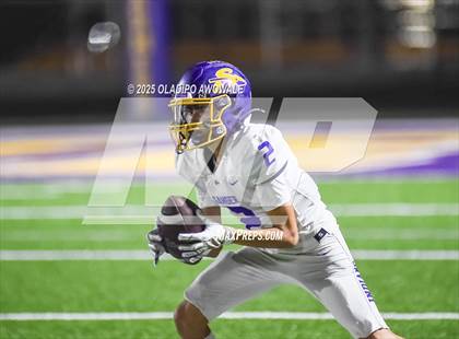 Thumbnail 3 in JV: Sanger @ Farmersville photogallery.