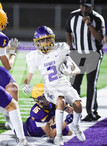 Thumbnail 3 in JV: Sanger @ Farmersville photogallery.