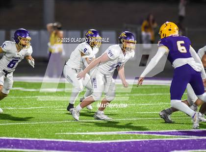 Thumbnail 3 in JV: Sanger @ Farmersville photogallery.