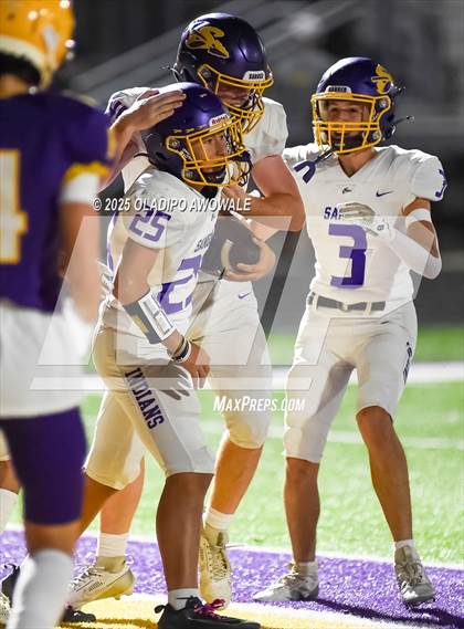 Thumbnail 1 in JV: Sanger @ Farmersville photogallery.