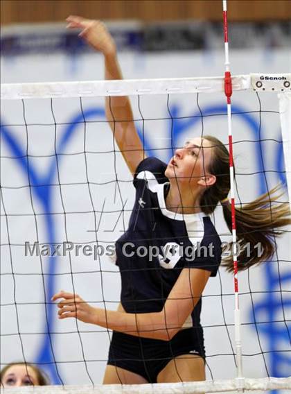 Thumbnail 1 in Campolindo @ Acalanes photogallery.