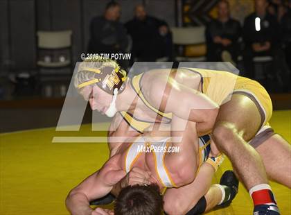 Thumbnail 1 in Battle For The Belt photogallery.