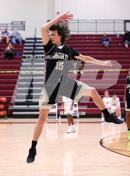 Thumbnail 2 in Sprayberry @ Lassiter photogallery.