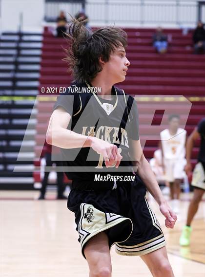 Thumbnail 1 in Sprayberry @ Lassiter photogallery.