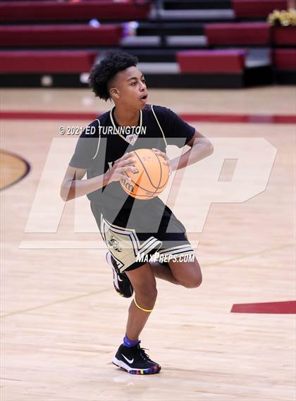 Thumbnail 2 in Sprayberry @ Lassiter photogallery.